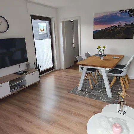 Centrum Mit Privaten Keller Apartamento *